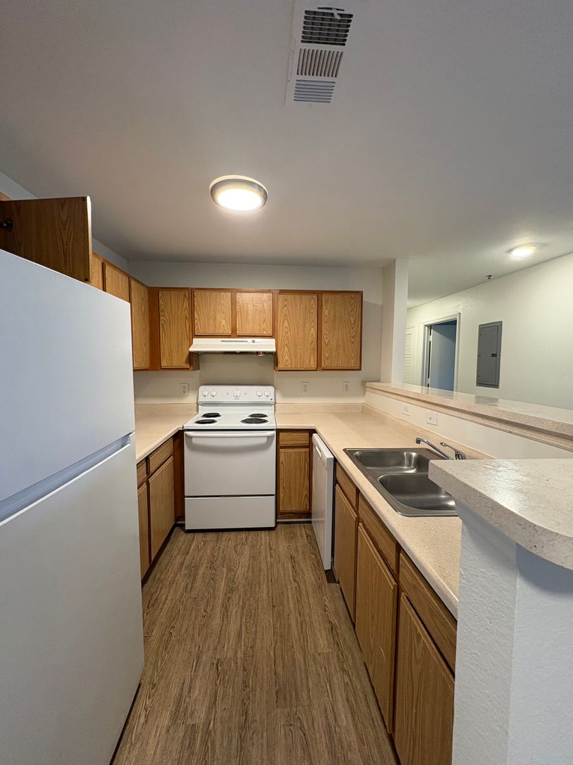 Chattanooga Apartment: 2001 S. Lyerly Street