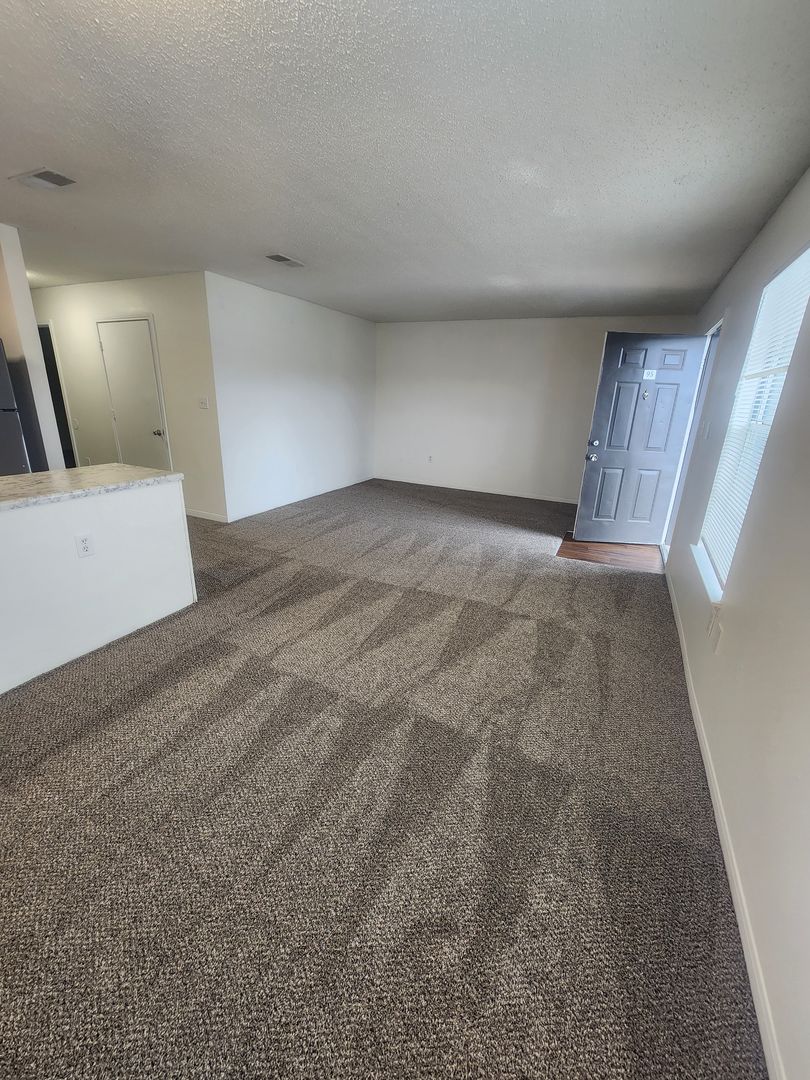Decatur Apartment: 306 Courtney Drive SW