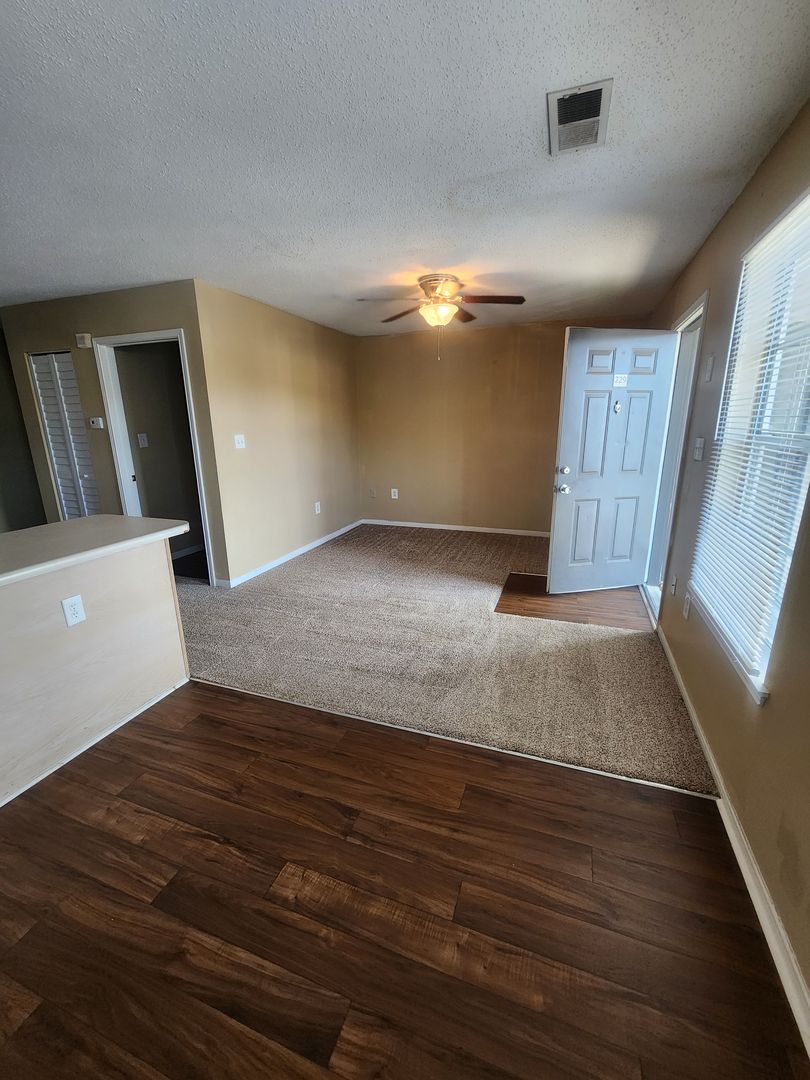 Decatur Apartment: 306 Courtney Drive SW