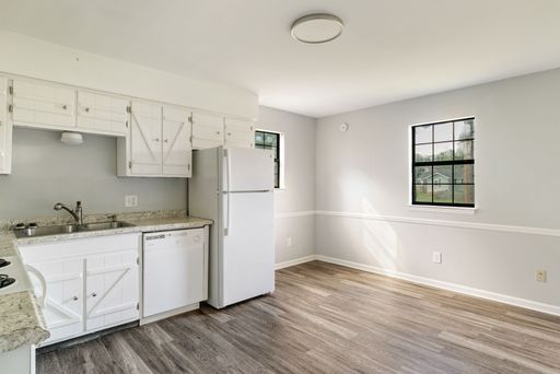 2 bedroom 2 Bath Apartment – photo 1