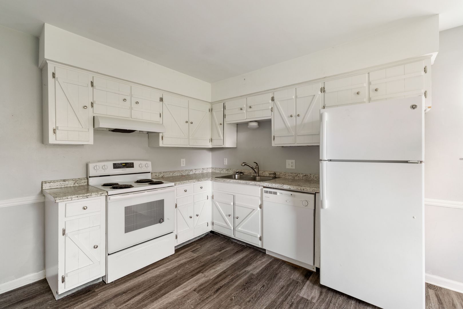 Chattanooga Apartment: 32 South Germantown Road