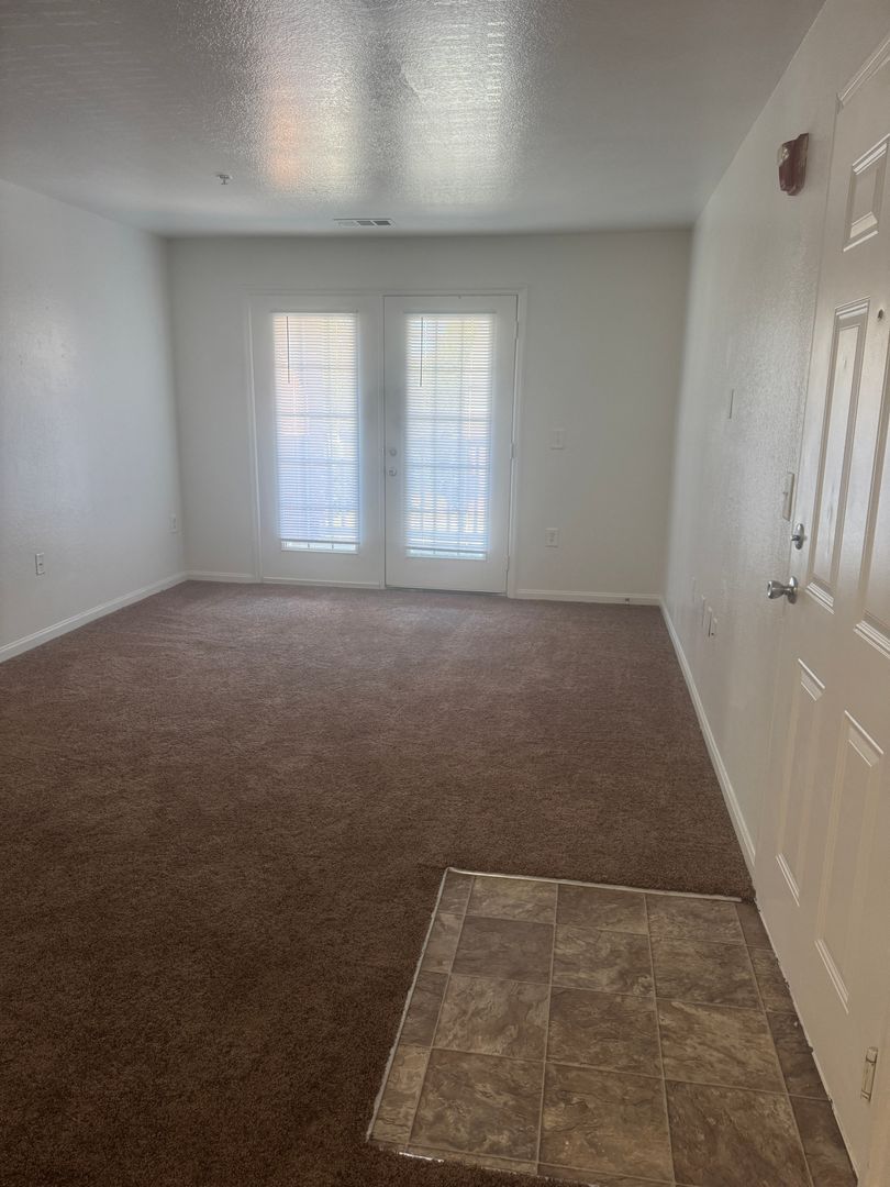 Chattanooga Apartment: 2001 S. Lyerly Street