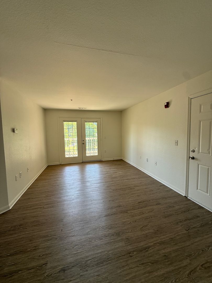 Chattanooga Apartment: 2001 S. Lyerly Street