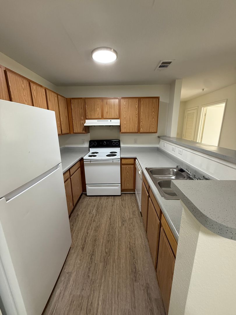Chattanooga Apartment: 2001 S. Lyerly Street