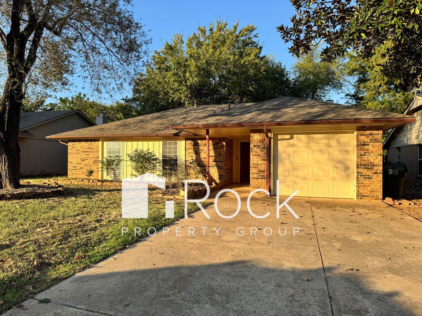 Norman House: 708 Branchwood Dr