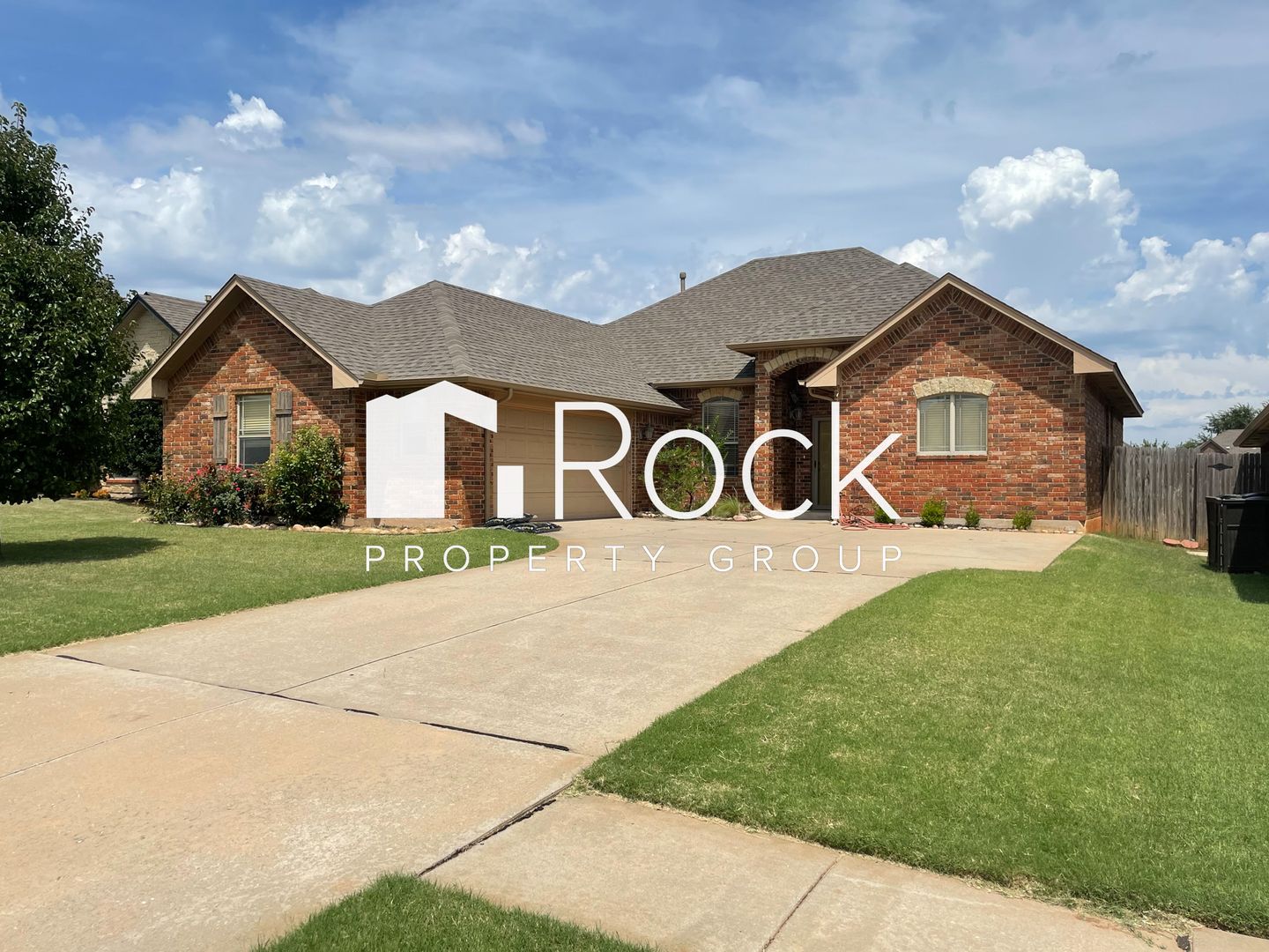 Moore House: 2705 SE 39th St.