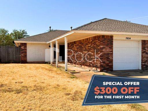 Move In by September 15th & Get $300 Off! Stylish 3 Bedroom/2 Bathroom Duplex with 1-Car Garage in NW OKC – photo 1