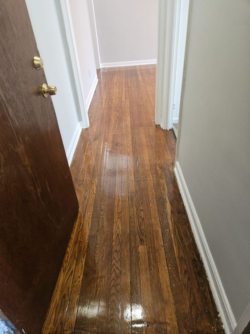 Irvington Apartment: 25-45 Civic Square West (0025p)