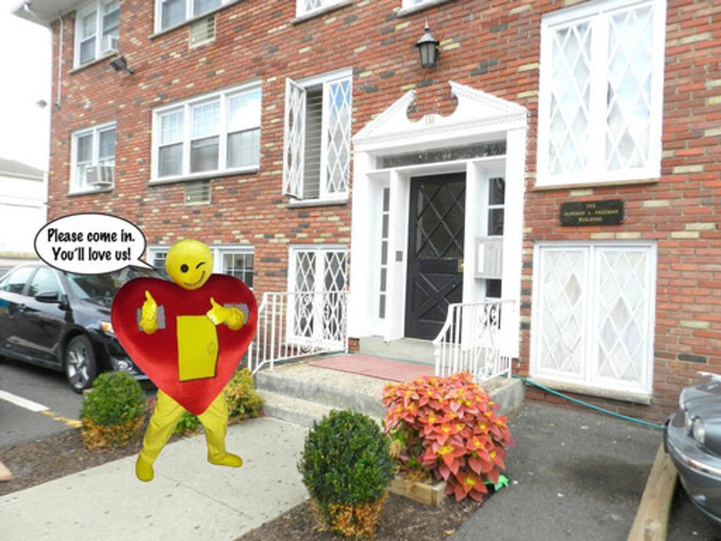 Newark Apartment: 161 Lincoln Ave.