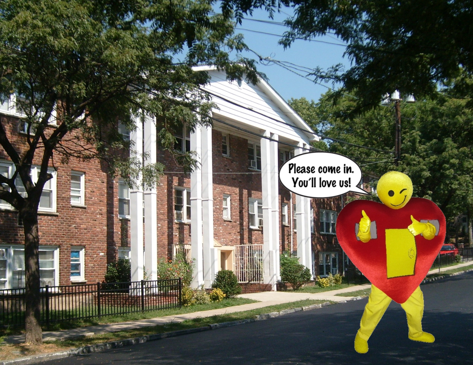 Newark Apartment: 219 Lincoln Avenue