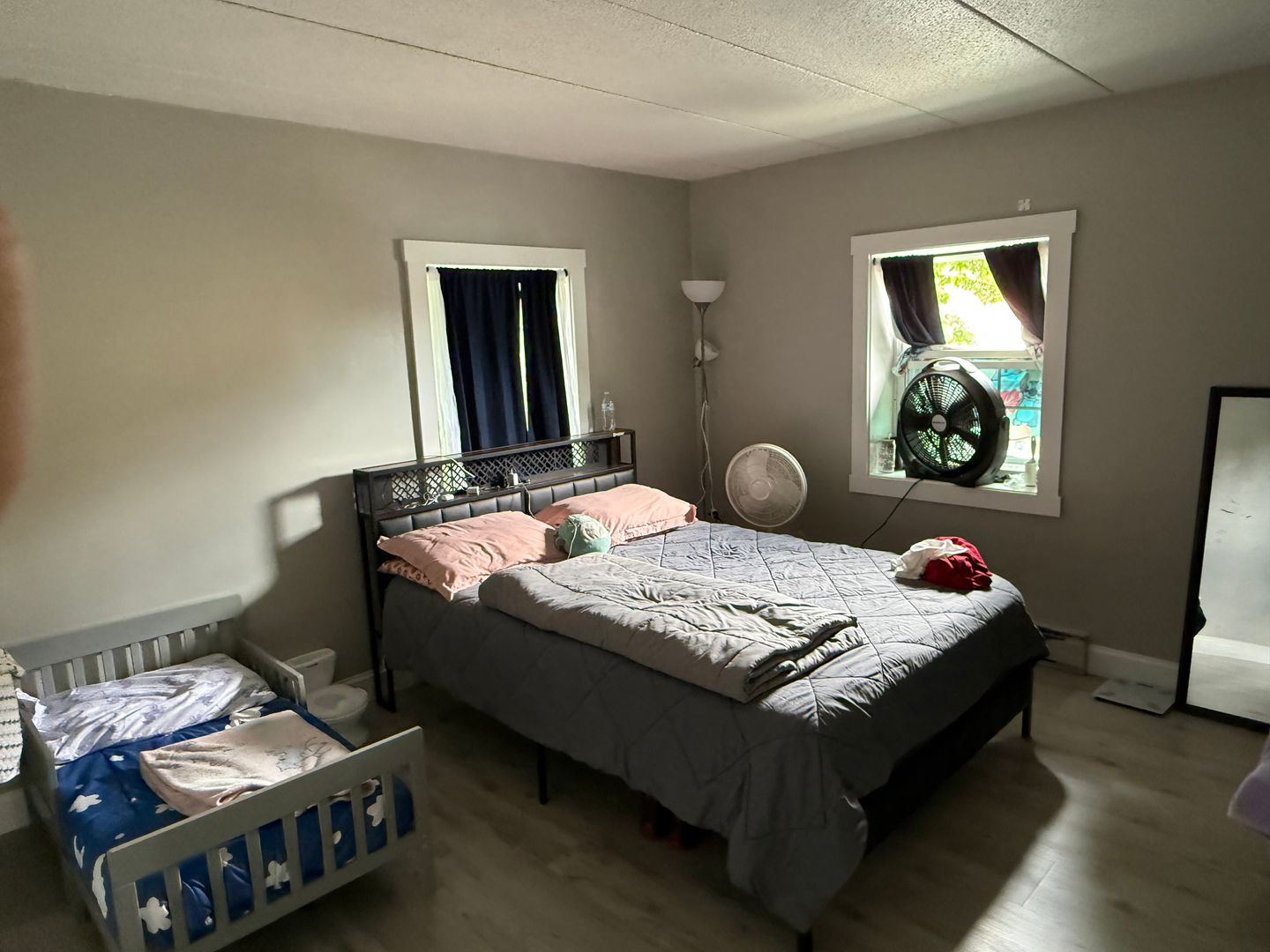 Framingham Apartment: 262 Union Avenue