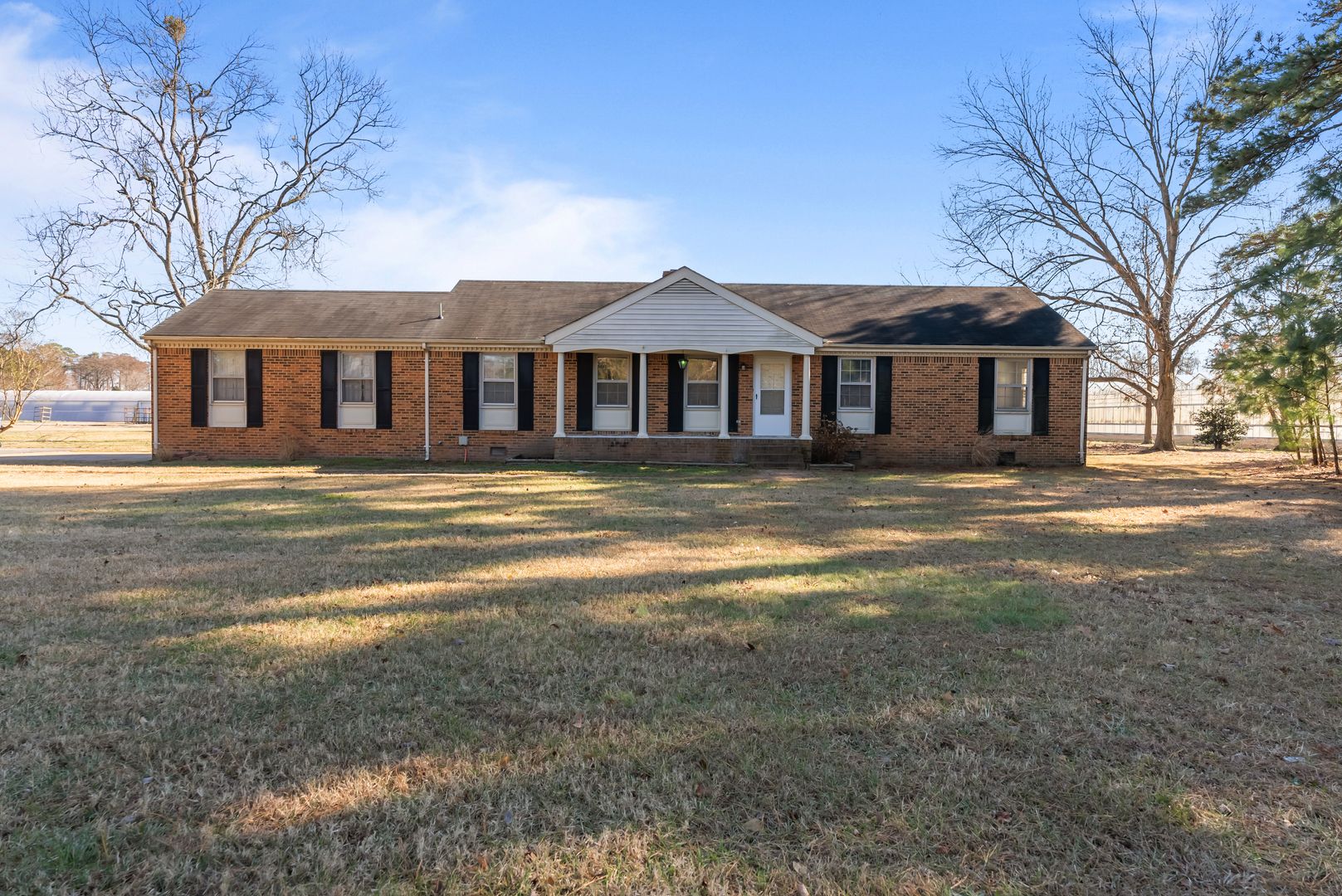 Chesapeake House: 3225 Weiss Lane