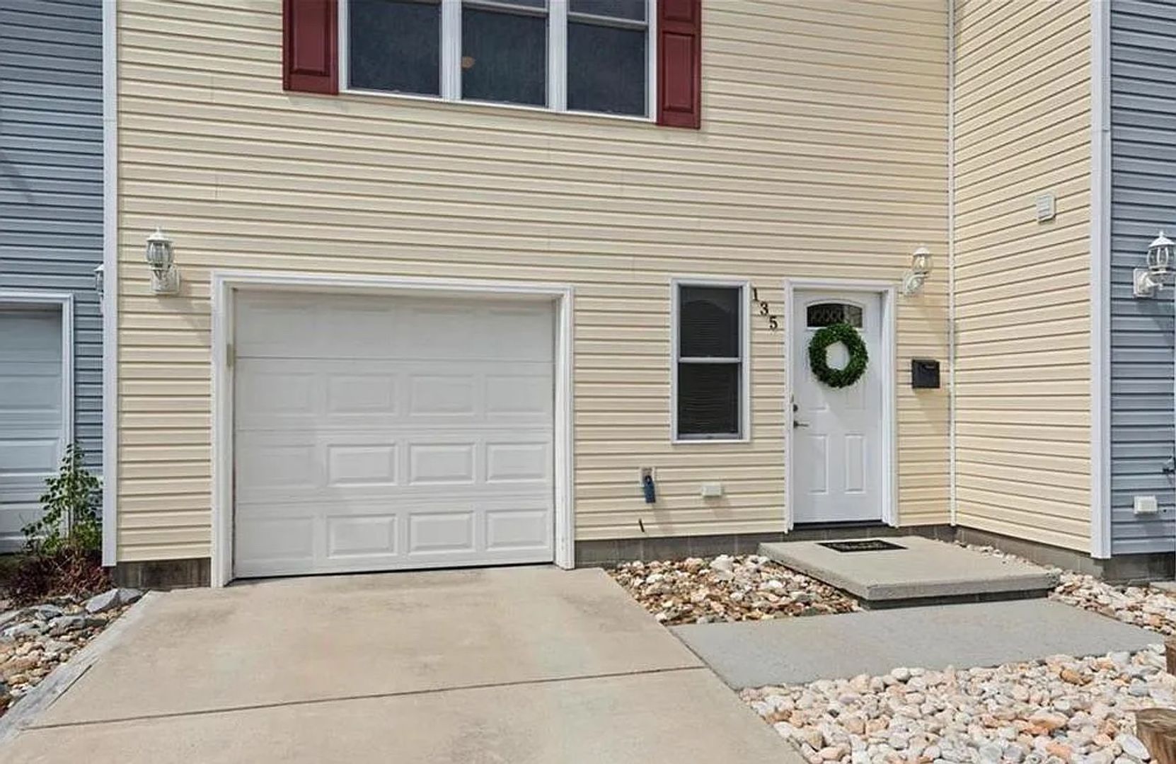 Virginia Beach Condo: 135 S. Comanche Cluster