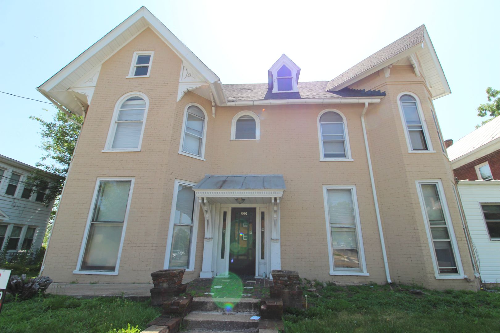Harrisonburg House: 330 North High Street, Apt. 202