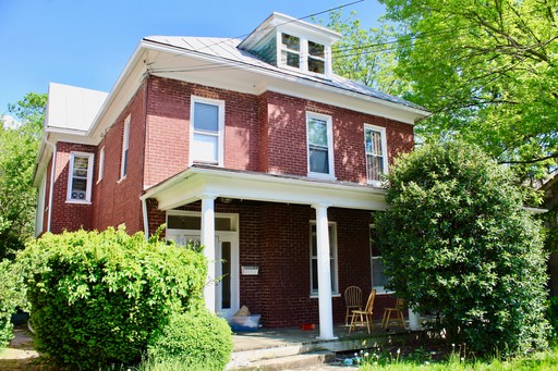 Prelease your downtown home for 2027–2028! – photo 1