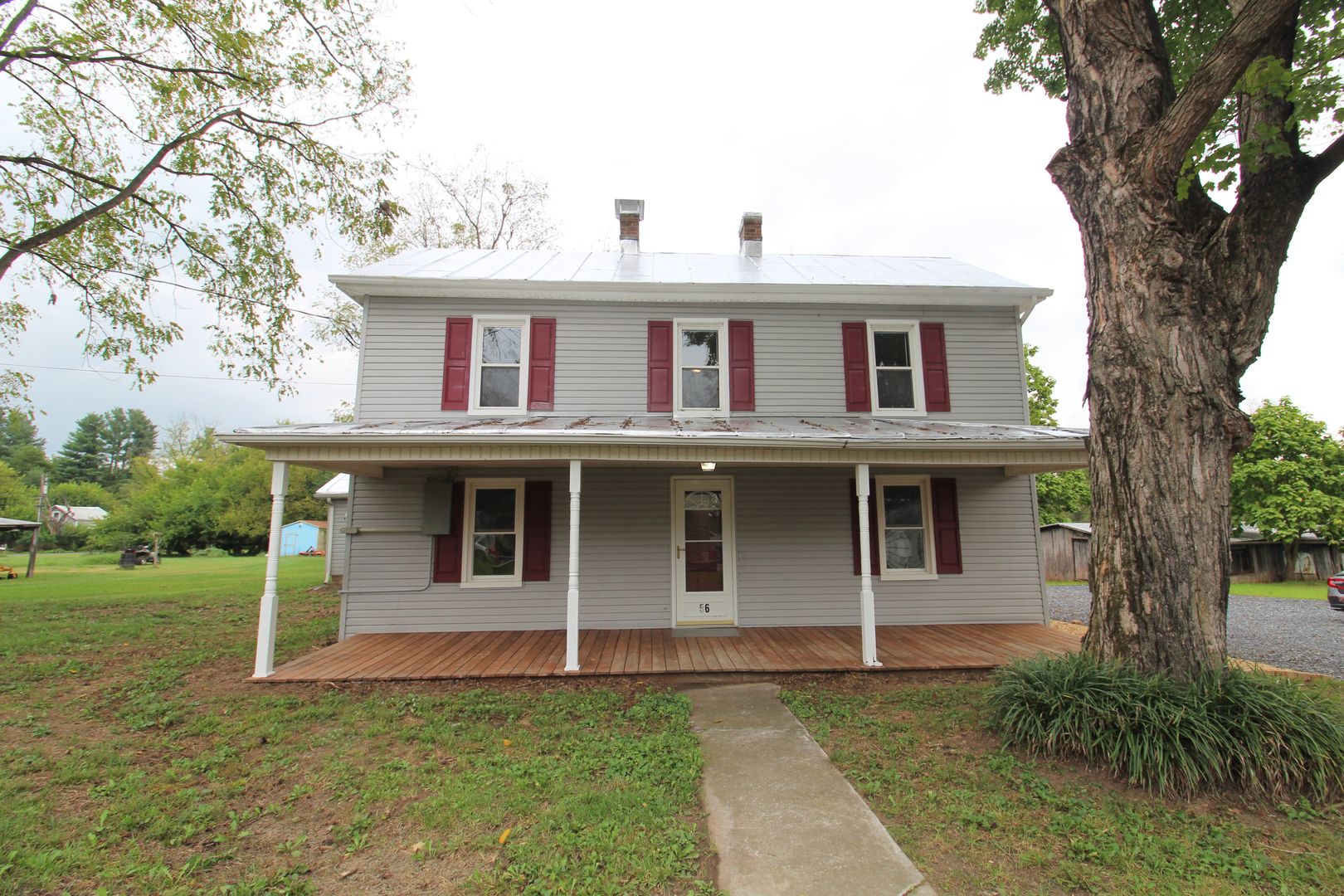 Bridgewater House: 56 Grindstone Road