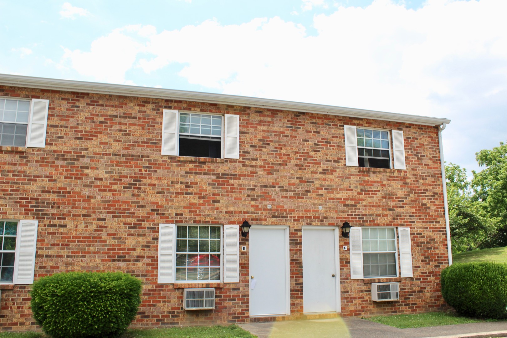 Harrisonburg Apartment: 936 Vine Street