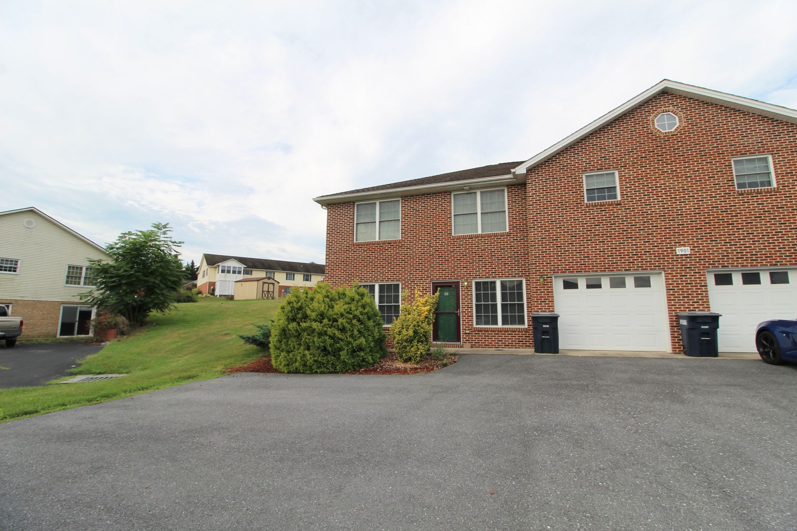 Harrisonburg Apartment: 1901 Buttonwood Court