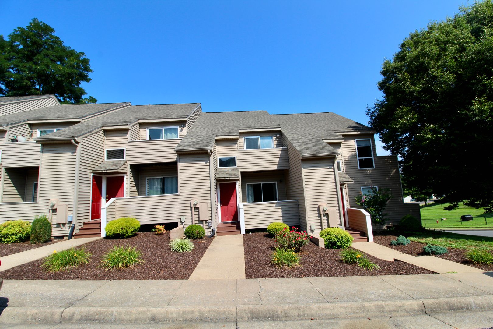 Harrisonburg Apartment: 1452 Bradley Drive