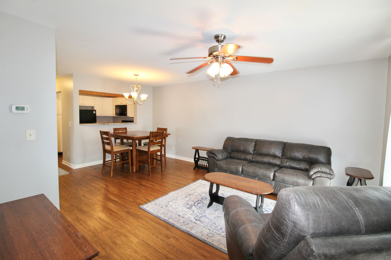 Harrisonburg Apartment: 1340E Hunters Road
