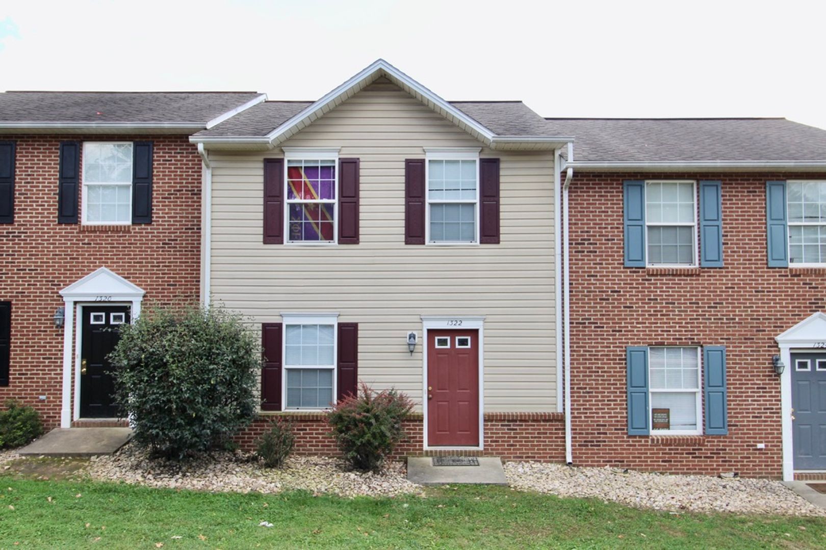 Harrisonburg Apartment: 1334 Devon Lane