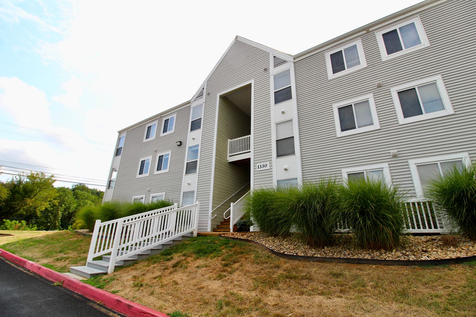 Harrisonburg Apartment: 1330I Hunters Road