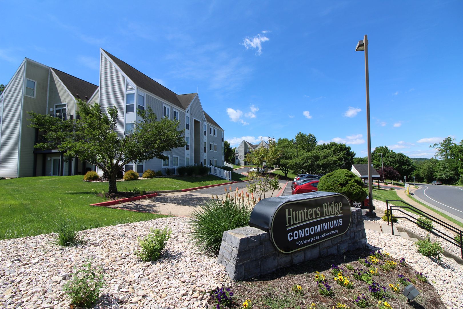 Harrisonburg Apartment: 1372J Hunters Road