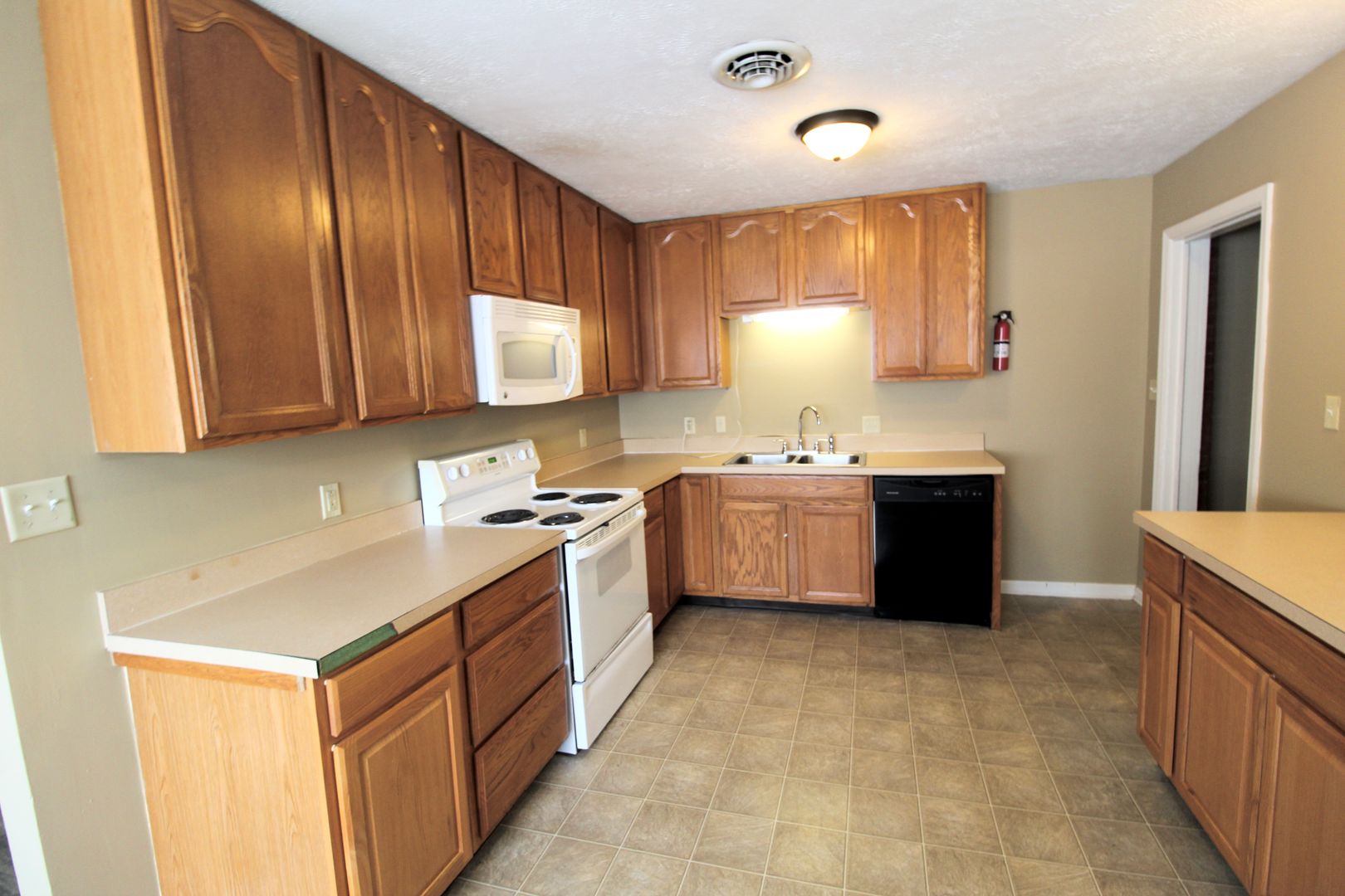 825 South High Street, Harrisonburg, VA 22801