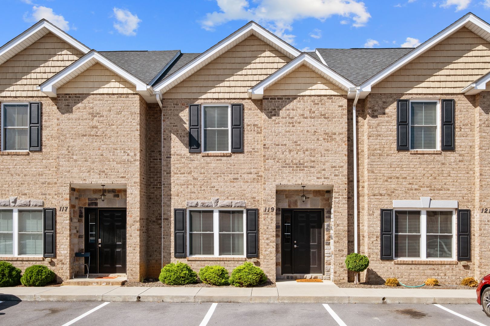 Rockingham Townhome: 119 Cedar Point Lane