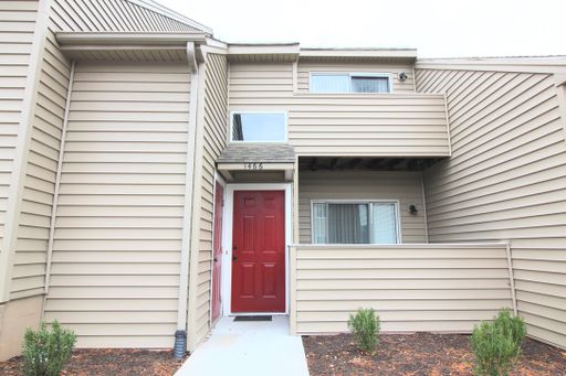 1 bedroom left for rent for the 26-27 school year. 1466 Bradley Dr.