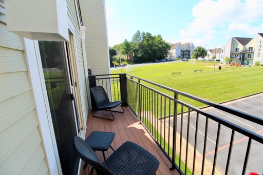 Large two bedroom two full bath condo on the top floor with by JMU! – photo 1