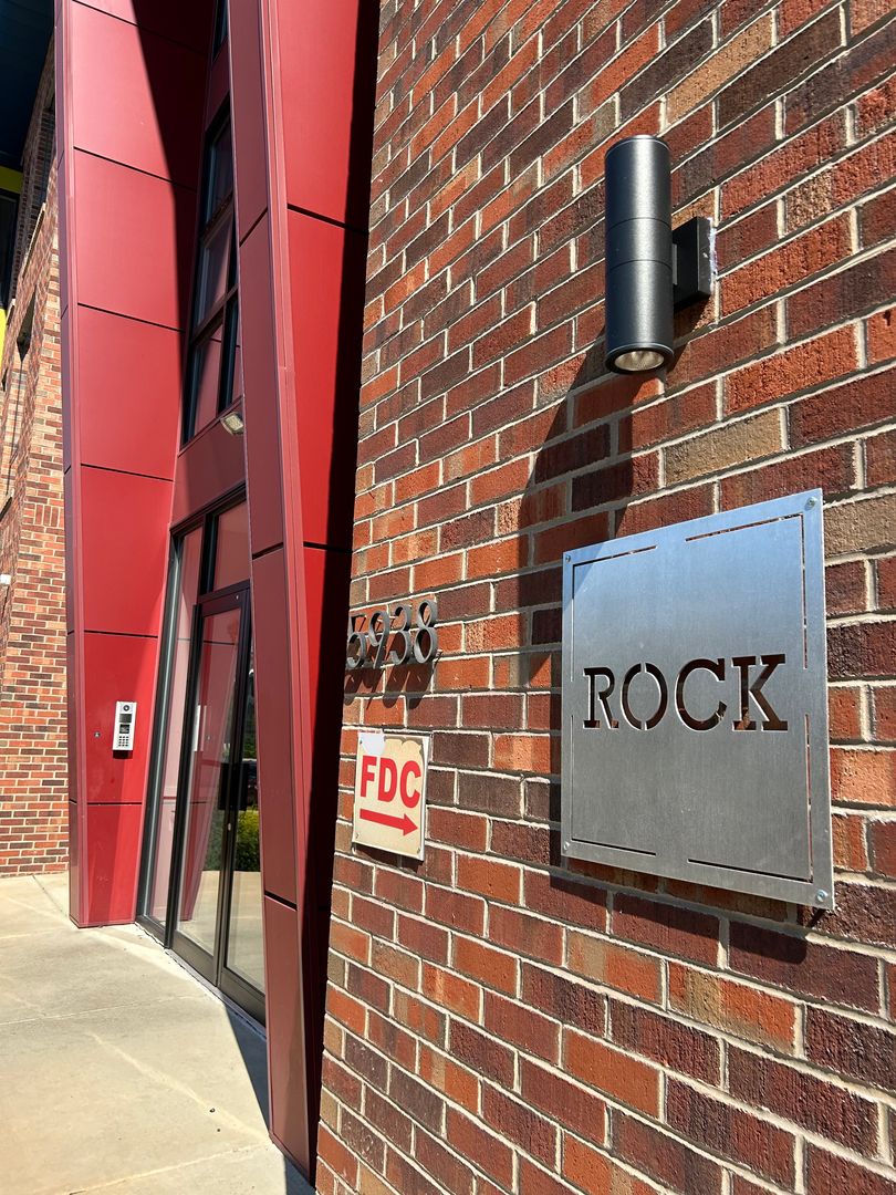 Philadelphia Apartment: 5938 Henry Ave