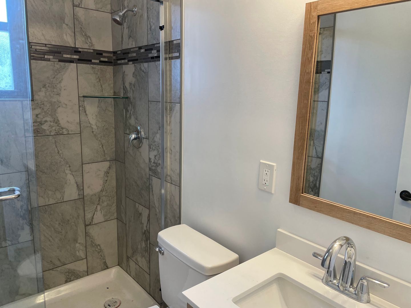 Pittsburgh Apartment: 255 Shady Ave