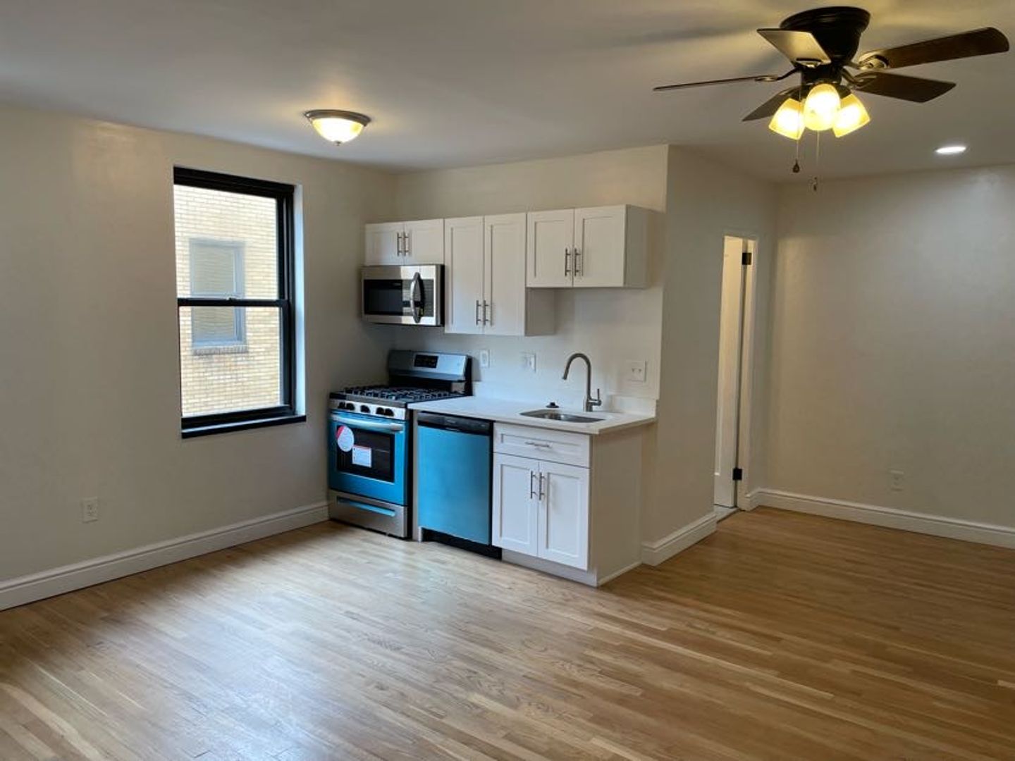Pittsburgh Apartment: 255 Shady Ave
