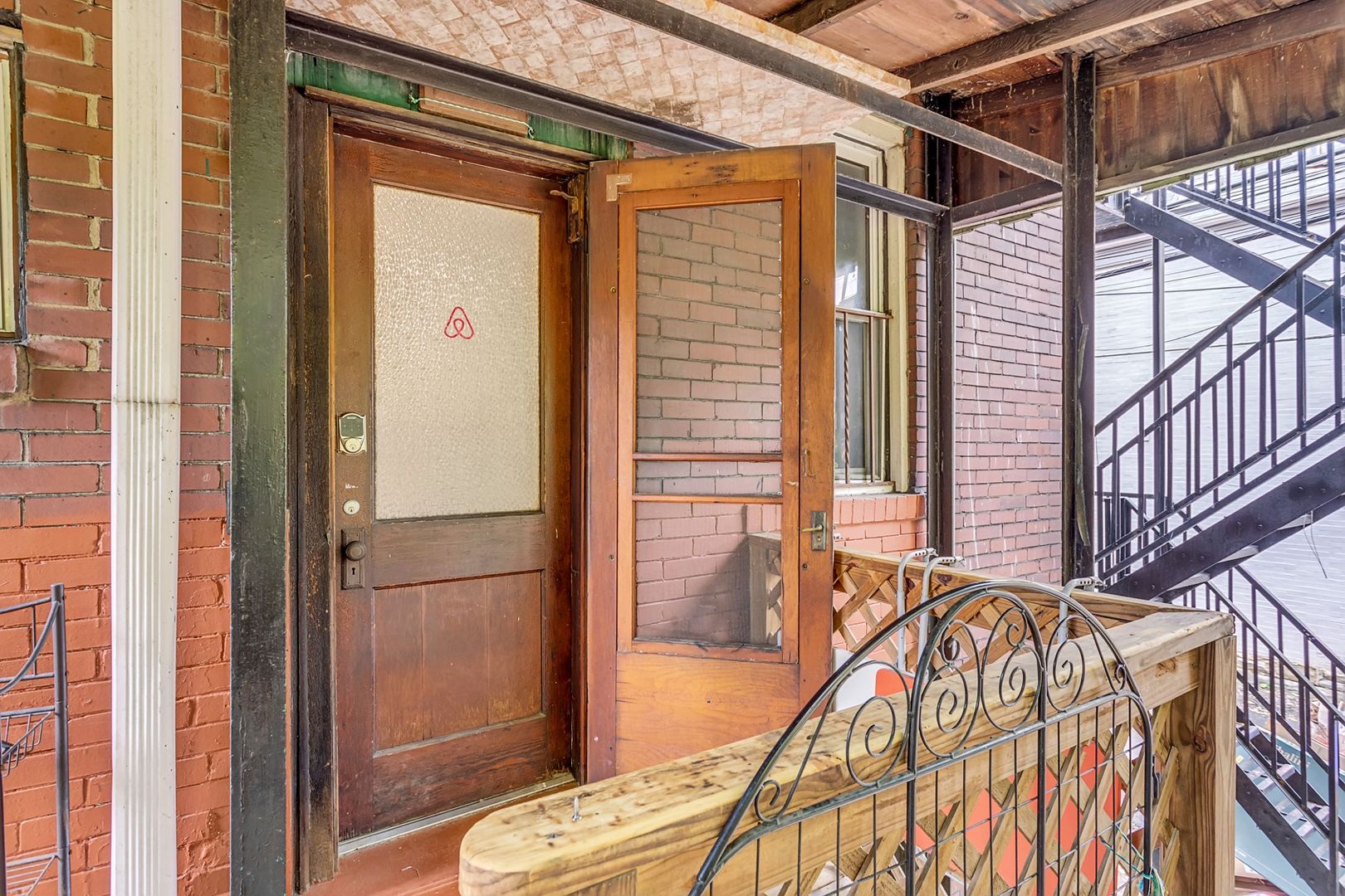 Pittsburgh Apartment: 5740 Elmer Street