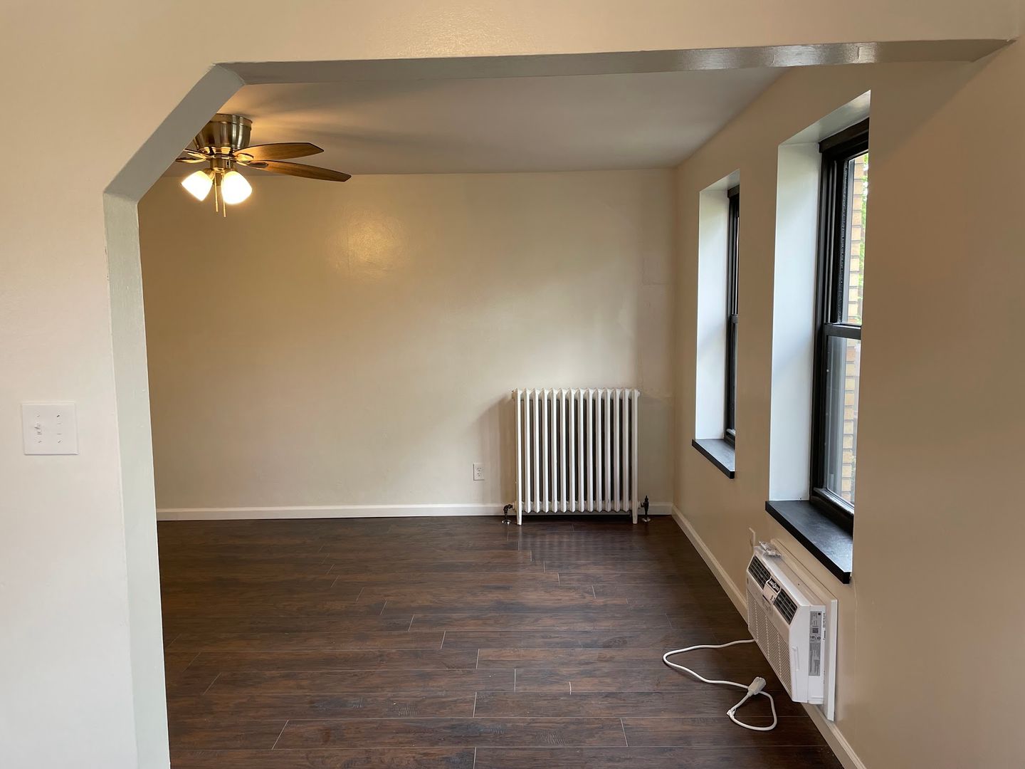 Pittsburgh Apartment: 255 Shady Ave