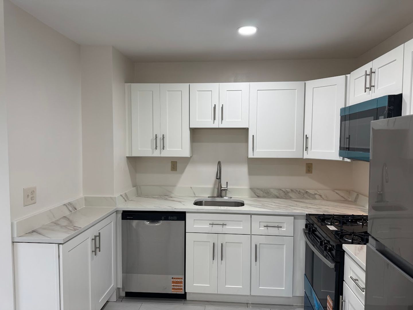 Pittsburgh Apartment: 1748 Jancey Street