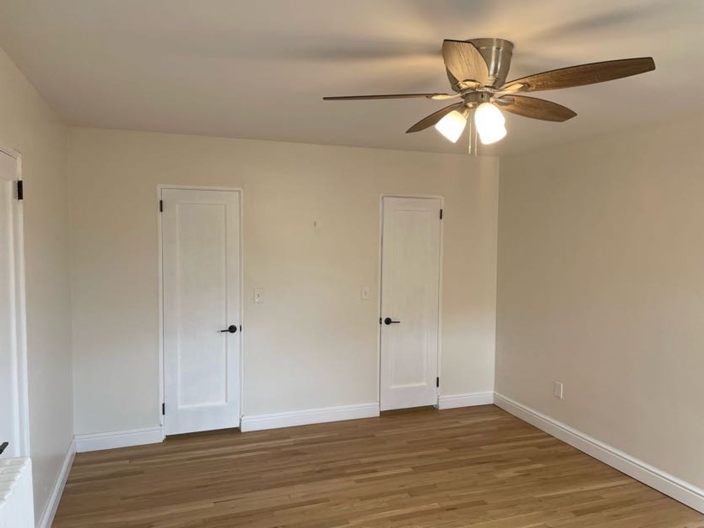 Pittsburgh Apartment: 255 Shady Ave