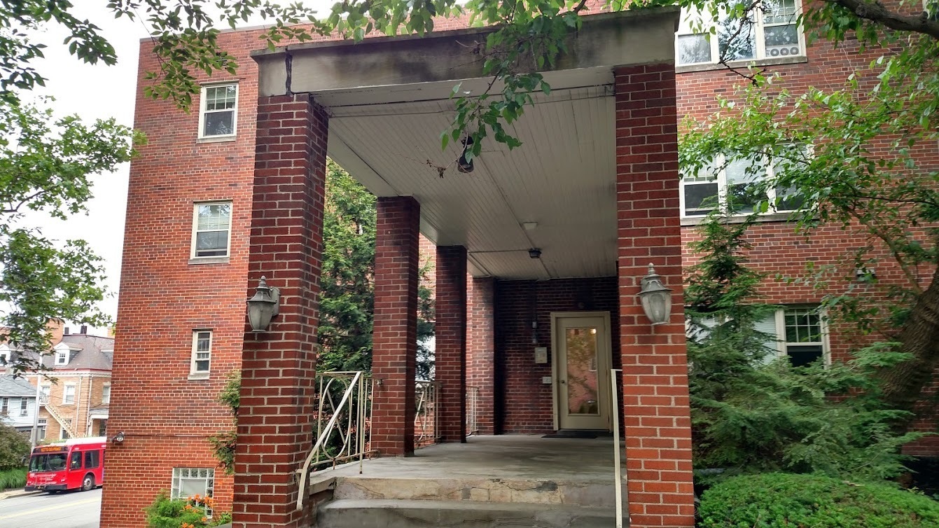 Pittsburgh Apartment: 5300 Fifth Avenue