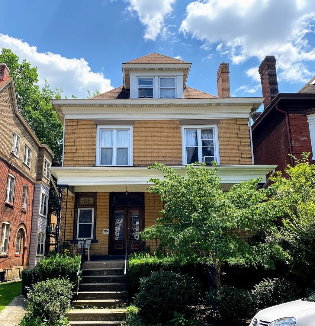 Pittsburgh House: 5924 Elwood Street