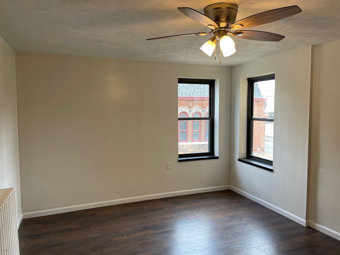 Pittsburgh Apartment: 255 Shady Ave