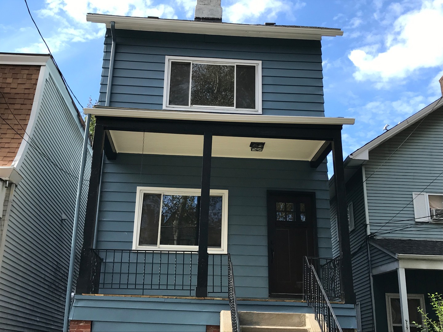 Pittsburgh House: 915 Mellon Street