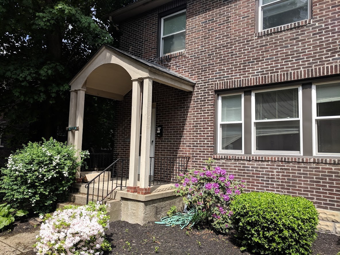 Pittsburgh Apartment: 5710-14 Beacon Street