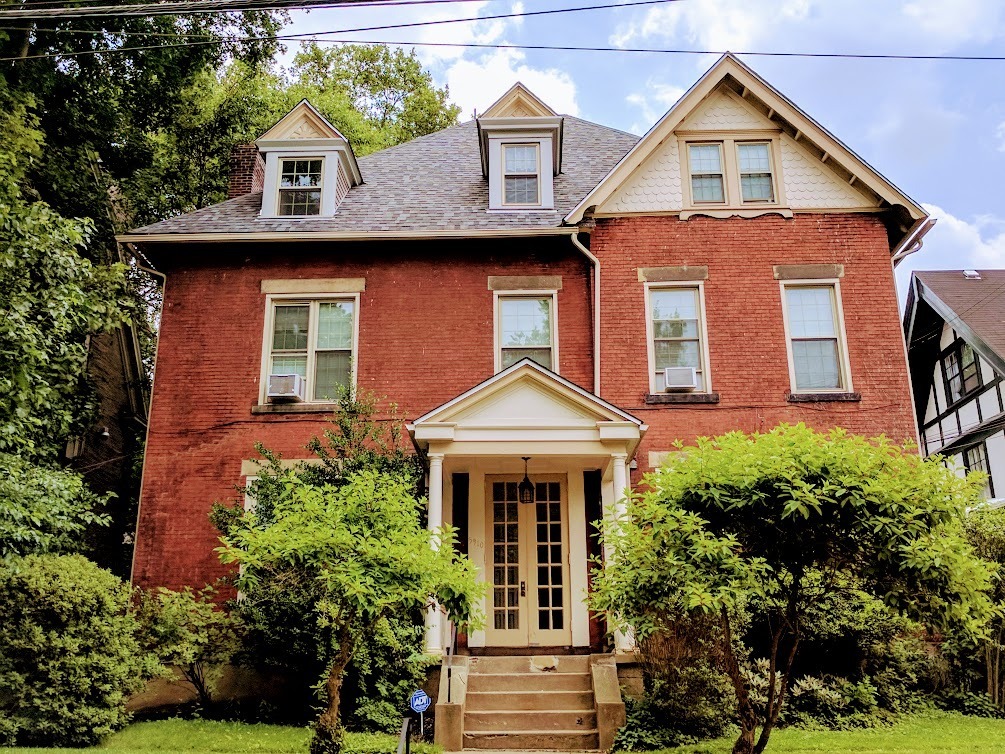 Pittsburgh Apartment: 5910 Howe Street