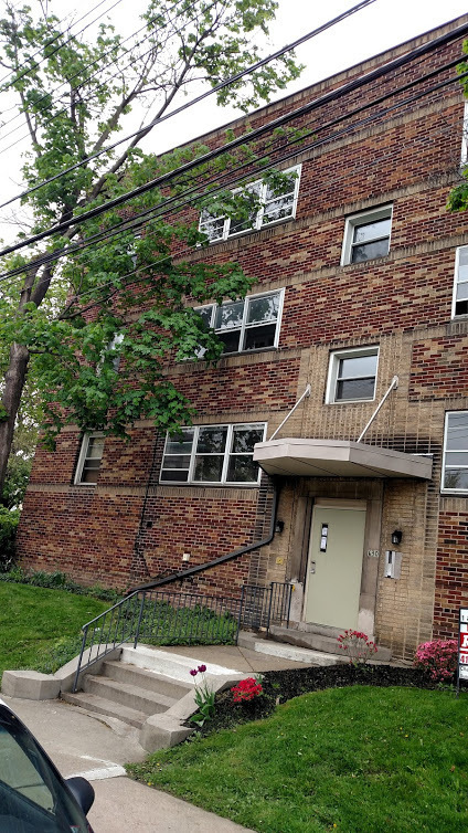 Pittsburgh Apartment: 630 Clyde