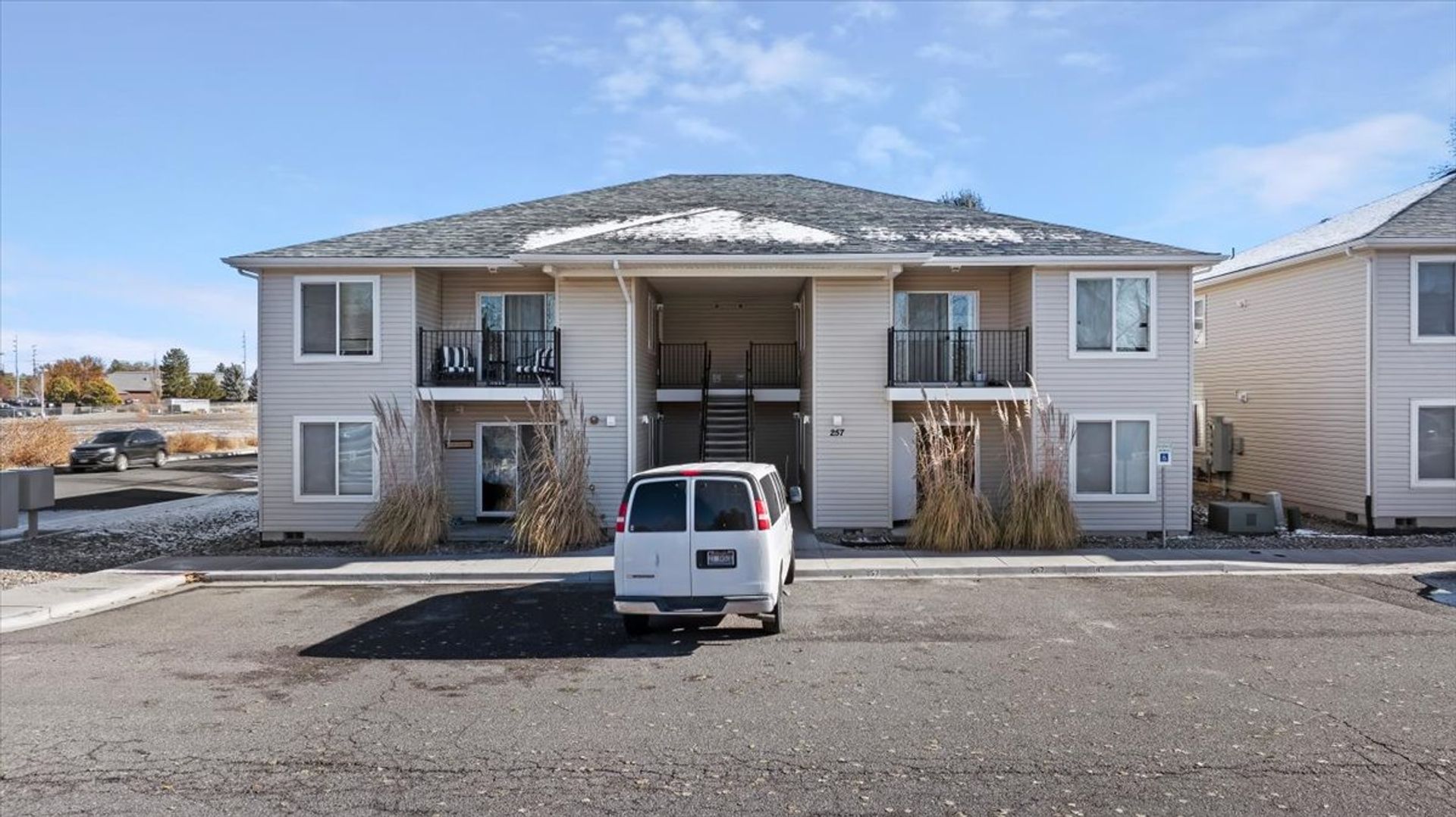 Twin Falls Apartment: 257 Robbins Ave