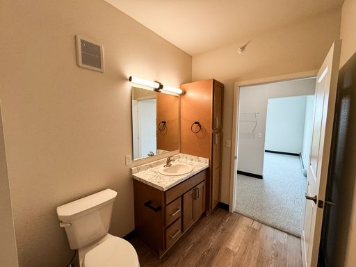 Listing photo thumbnail