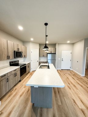 Listing photo thumbnail