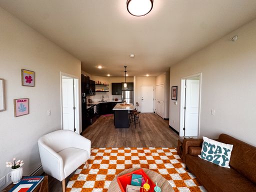 Listing photo thumbnail