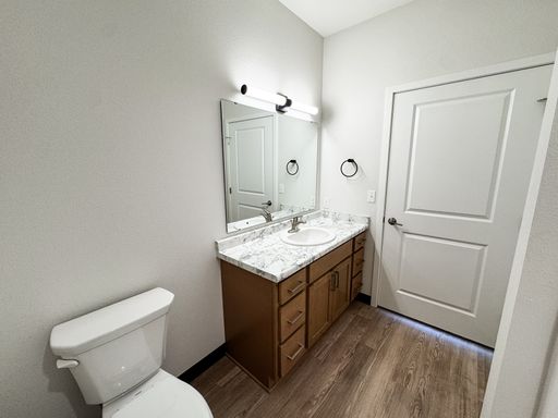Listing photo thumbnail